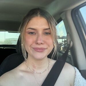 Meet your Posher, Destiny